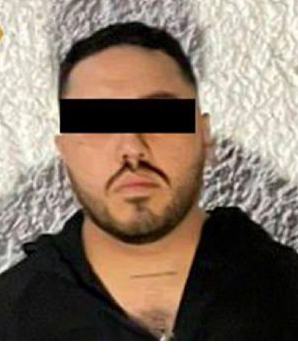Detienen a sujeto con cargador 9mm