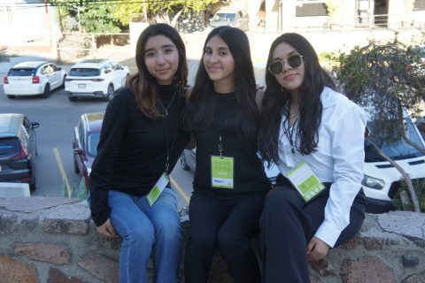 Hanna, Naomi e Itzel.