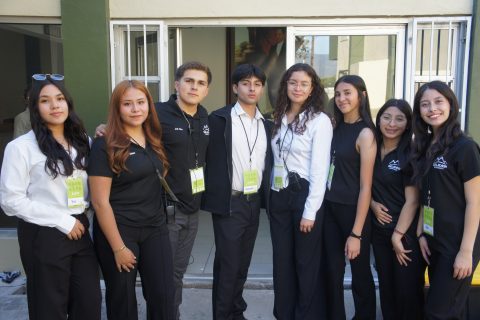Los integrantes de Selider se tomaron la tradicional fotografía grupal.