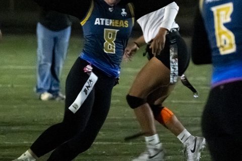 Ateneas se impuso en muerte súbita 32-26 ante White Panthers.
