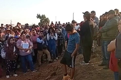 Vecinos de la zona decidieron los pasos a seguir en una reunión el día de ayer.