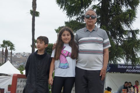 Sid, Mariana y Carlos Mejía y Tejeda.