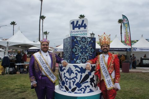 William Famoso y Giovanni Núñez, duque y rey del Carnaval Ensenada.