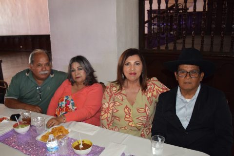 Juan Pablo Molina, Victoria Salgado, Adriana Garzón y Efrén Salgado. 