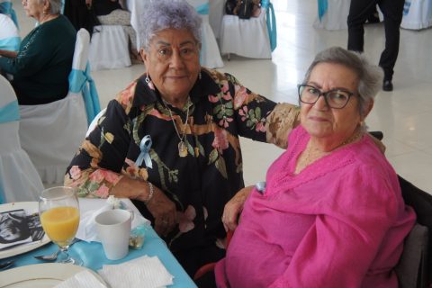 Lucila Miranda y Ernestina Ruiz.