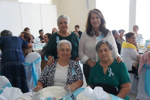 Hermelinda y Blanca Hernández, Yeleana y Nayadé Ruiz.