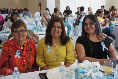 Marta Verdugo, Lili Verdugo y Jackie Barajas.