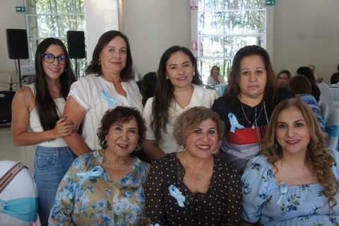 Andrea Vega, Mercedes Núñez, Mayra Guerrero, Petra Gómez, Juanita Carpio, Marta Arce y Betty Castro.