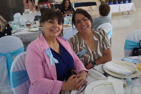 Rosy de Murillo y Nati Delgado.