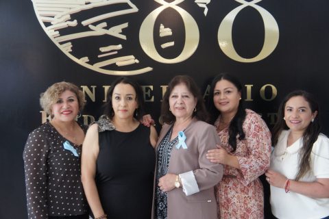 Marta Arce, Alejandra Álvarez, Bárbara Cárdenas, Guadalupe Mercado y Mayra Guerrero.