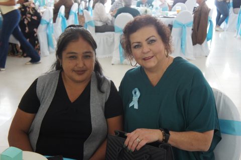 María Isabel y María Silvia Escobar.