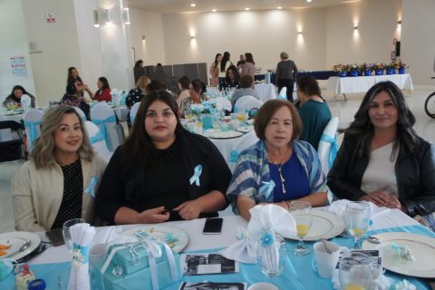 Claudia Covarrubias, Olga Melgoza, María del Carmen García y María de Jesús de Díaz.
