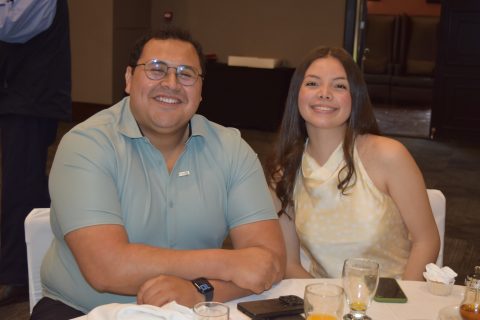 David Cuevas y Mariana Félix.