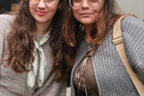 Andrea Chapela y Liz.