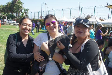 Wendy, Victoria, Ariana y Tingui.