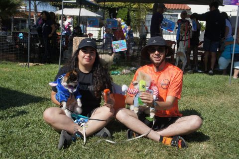 Erika, Rogelio, Mailé y Koda.
