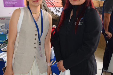 Johanna Guadalupe Cañedo y Lubia Chávez. 
