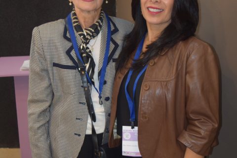 Paty de Ávila Olvera y Verónica Escobar. 