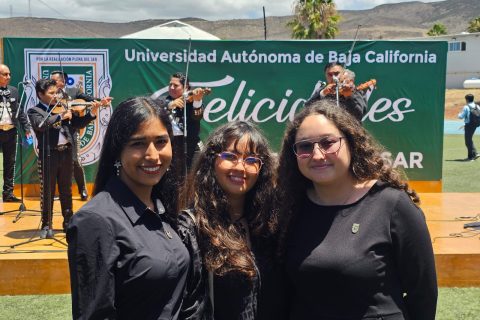 Jazmín Lara, Angélica Miranda y Fernanda Loera.