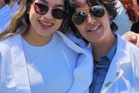 Leslie Jaramillo y Fabiola Flores.