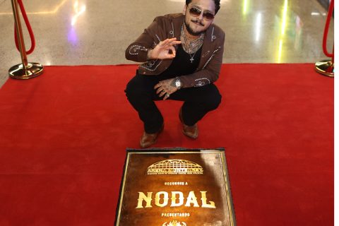 Nodal deja huella en la Arena Monterrey