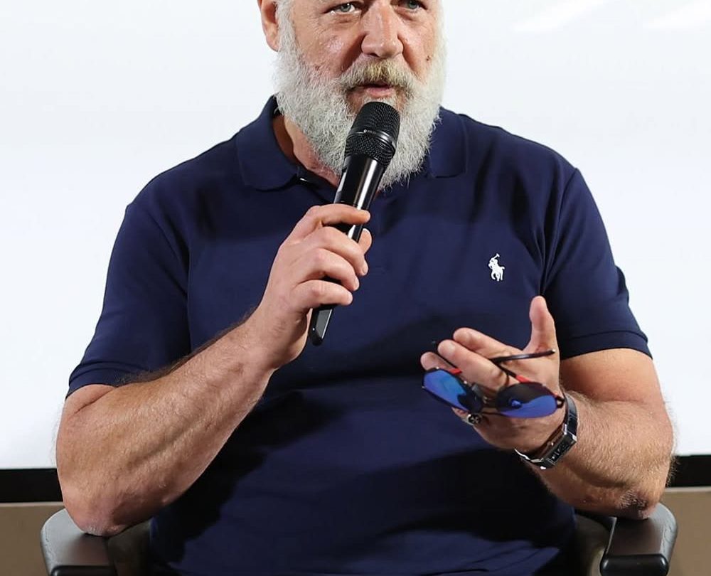 Cuestiona Russell Crowe secuela de “Gladiador”