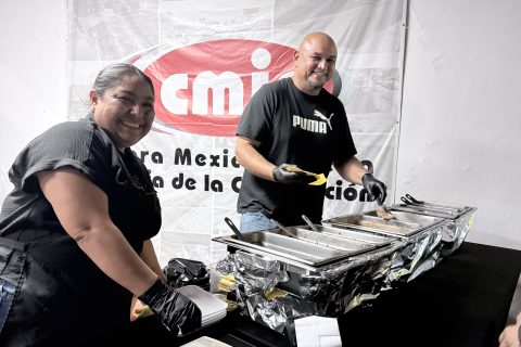 Al finalizar la presentación, los invitados disfrutaron de una deliciosa taquiza. 