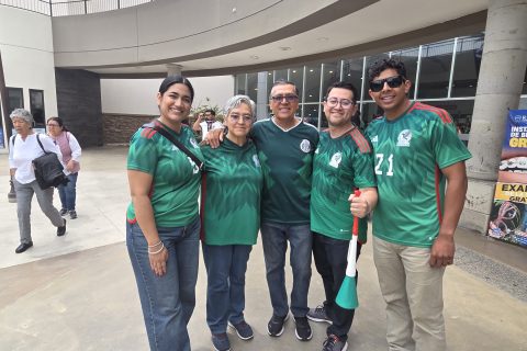 Hilce, Belinda González, Raúl González, Luis González y Abner Ramos. 