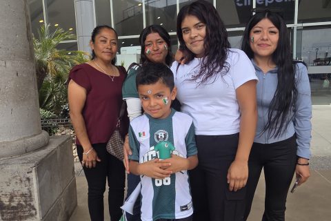 Naty, Maylen, Itzel, Yadira y Jordán. 