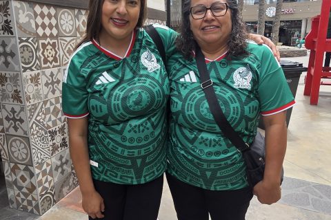 Araceli Ramírez y Claudia Ramírez. 