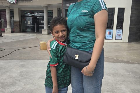 Jonathan y Melissa Estrada.