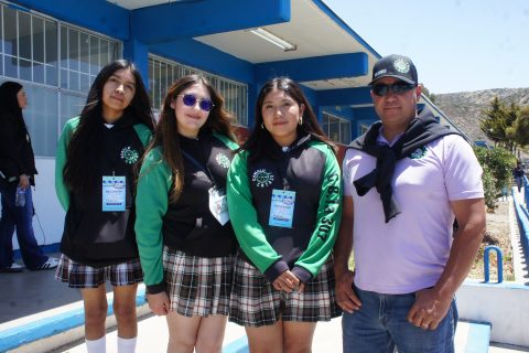 Sheryl, Ariel, Noemí y Josué Mata.