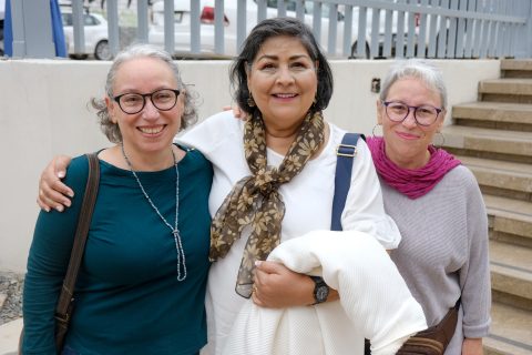 Claudia Reynoso, Lorena Estrada y Cecilia Reynoso.
