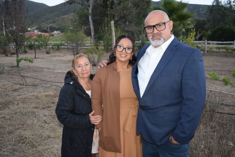 Margarita, Marcela Pacheco y Enrique Famania.