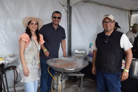Carolina Beltrán, Eduardo Valenzuela y Héctor Inowe.