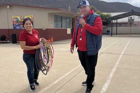 Los profesores Araceli Márquez e Insang Fong organizaron divertidas dinámicas.