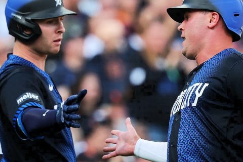 Castigan los Tigres a Cole y derrotan 5-3 a Yankees