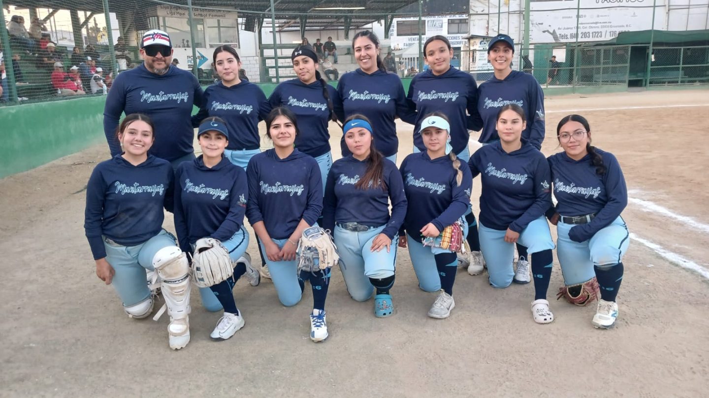 Ganan Mantarrayas y Pink Sox en femenil