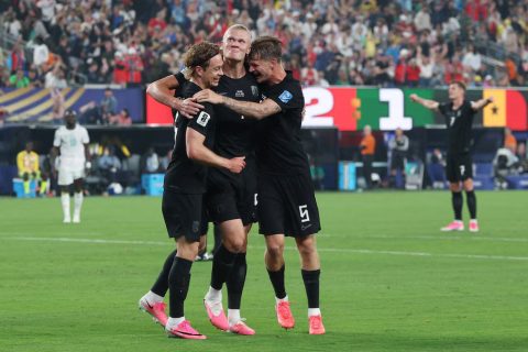 Con doblete de Haaland Noruega vence a Senegal