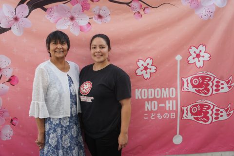 Leonor Masuda y Elizabeth.