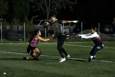 CGE firma gran remontada sobre Vipers en Silver G1