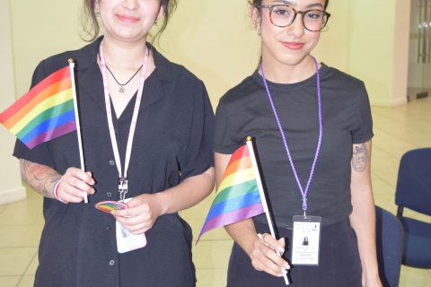 Dania Zavala y Monserrat Méndez. 