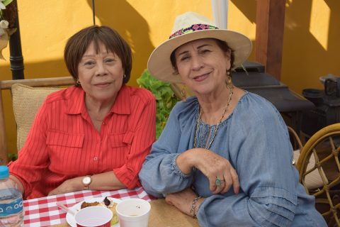 María del Carmen Navarro y Noemi Garzón. 
