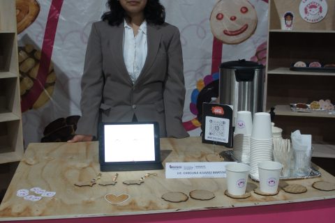 Carolina Álvarez.