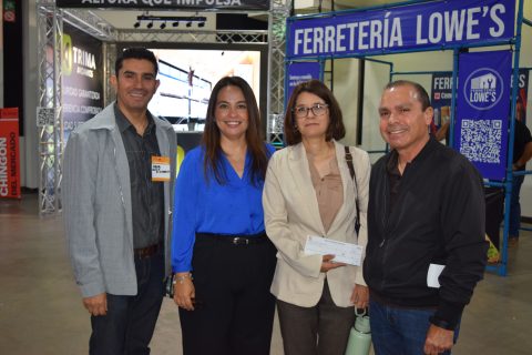 Alex Esparza, Mónica Rodríguez, Mirna Pérez y Sergio Quiróz.