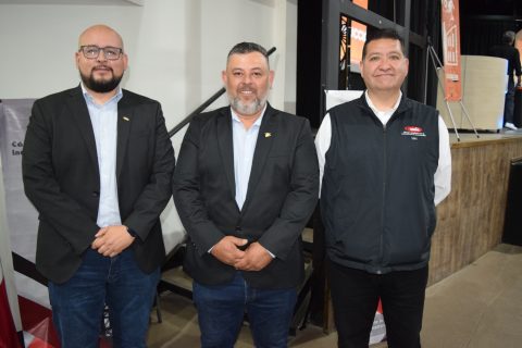 César Madrigal, Alan Palacios y Jesús Rocha.