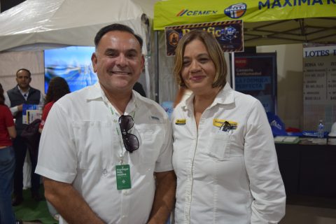 Edgar Rojo y Martha Tirado.