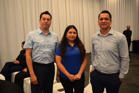 Jorge Torres Mendivil, Paola Morales y Alejandro Zayola.
