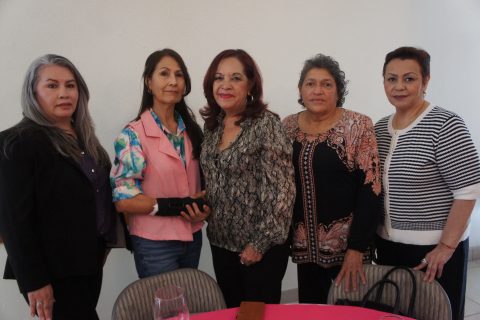 Yolanda Rebollar, Martha Velázquez, Chayito Toral, Elizabeth y Ramona Cervantes.