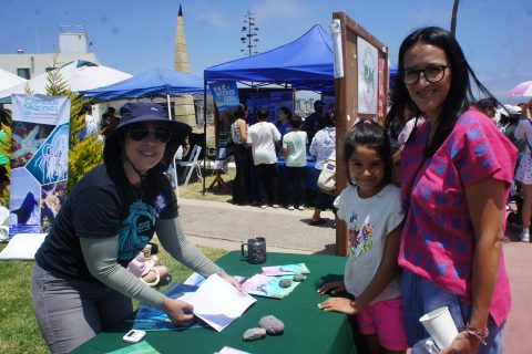 Claudia Michelle, Daniela y Lucía Montes De Oca.